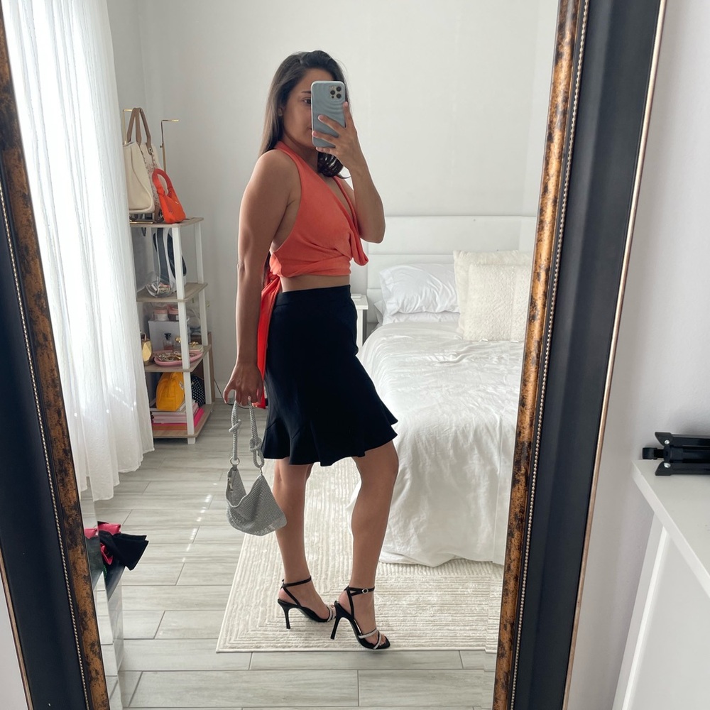 Theory Diag Mini Skirt | Black Admiral Crepe | NWT | Size 8 - Picture 4 of 7